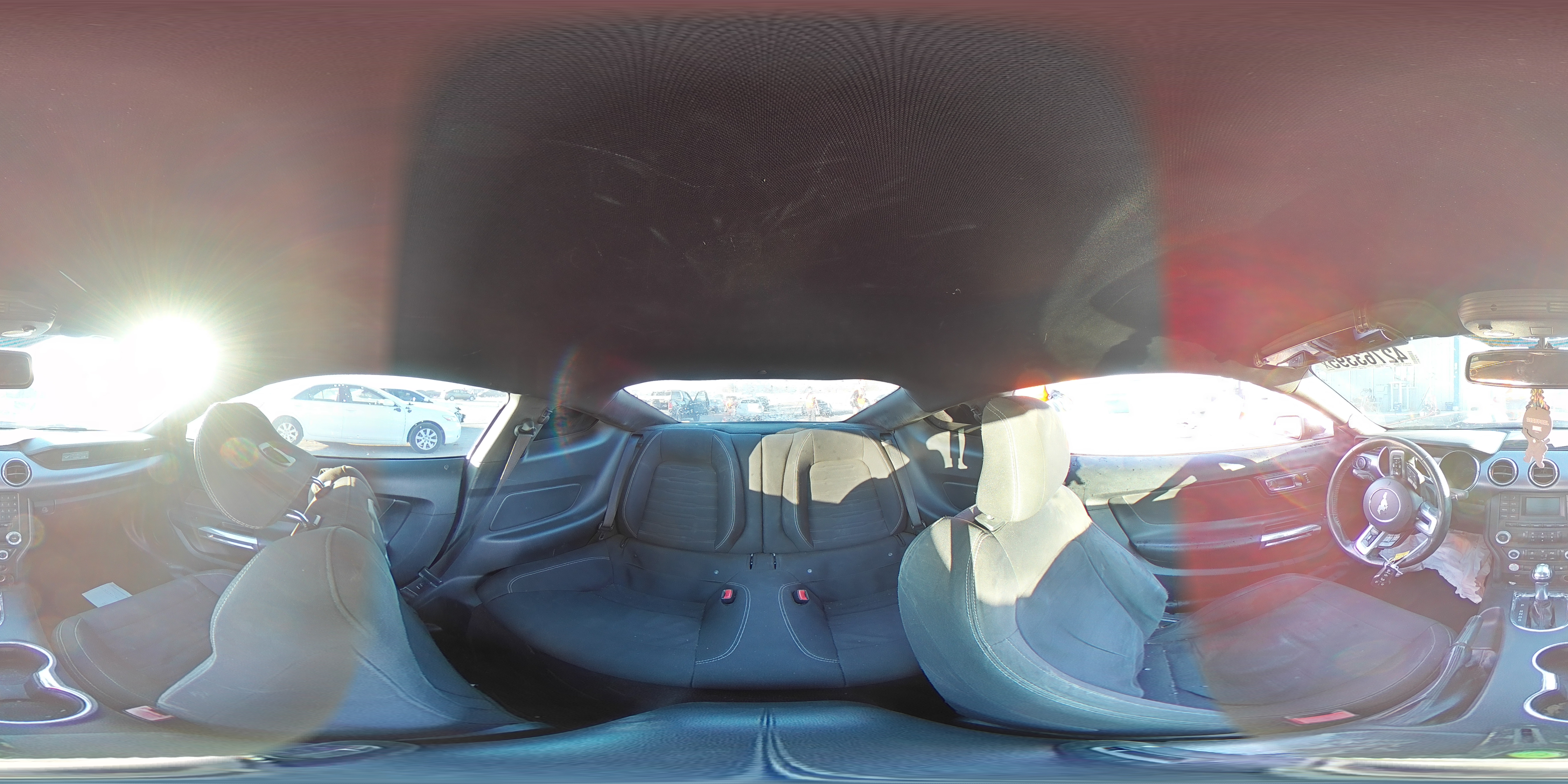 2015 Ford Mustang - Image 16