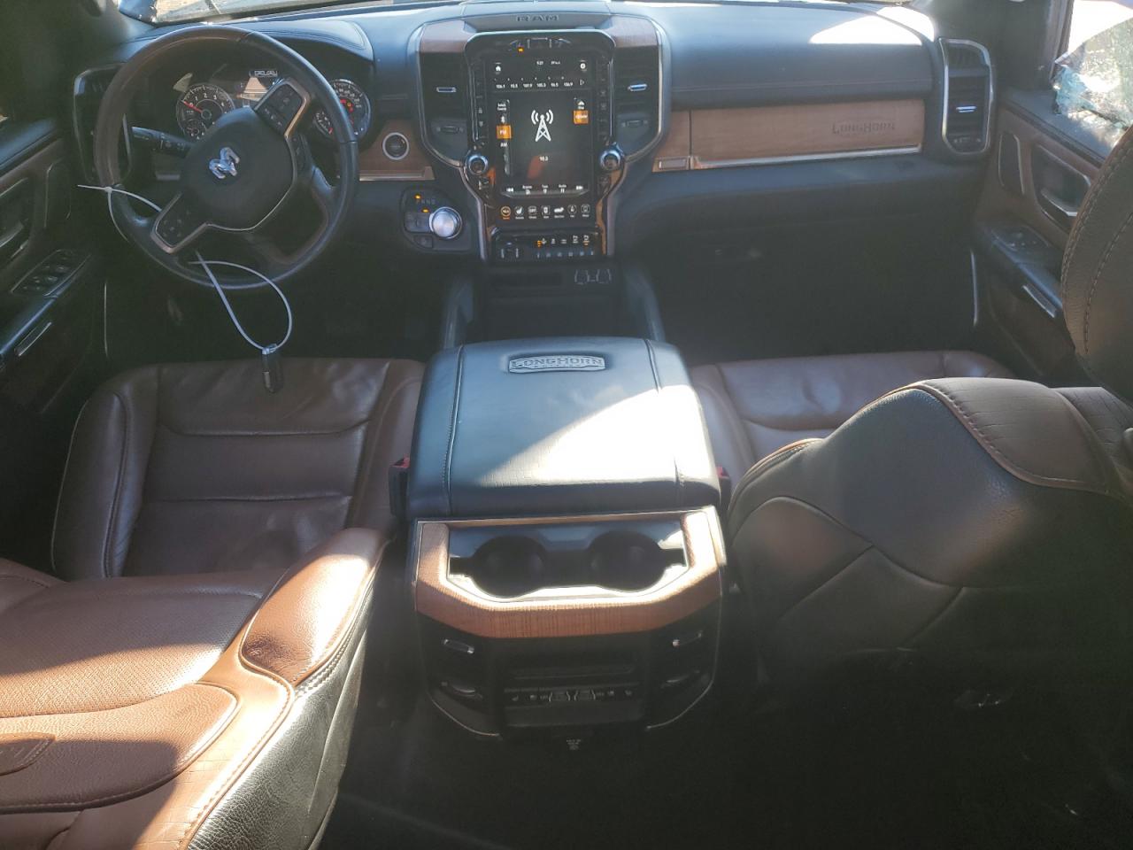 2021 RAM 1500 - Image 8