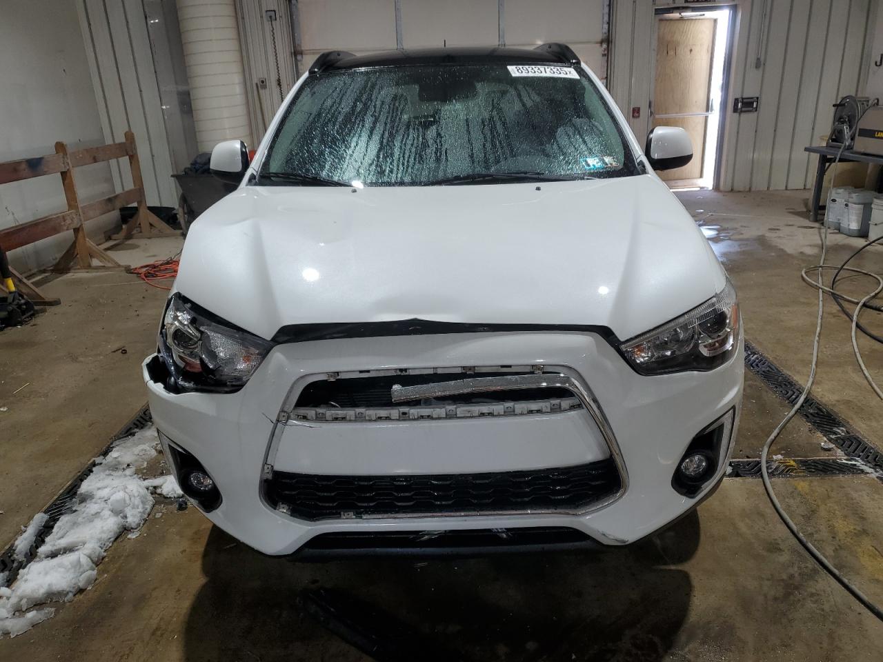 2015 Mitsubishi Outlander - Image 5