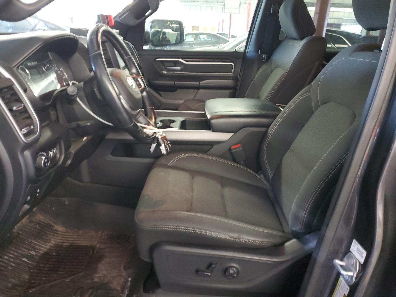 2019 RAM 1500 - Image 7