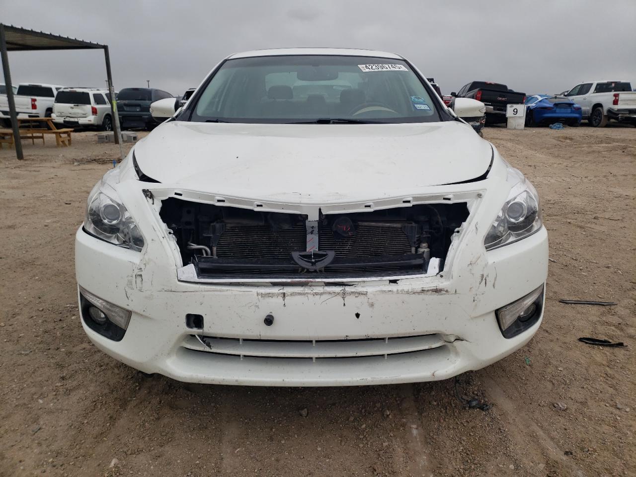 2015 Nissan Altima - Image 5