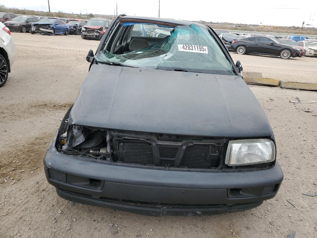 1996 Volkswagen Jetta - Image 5