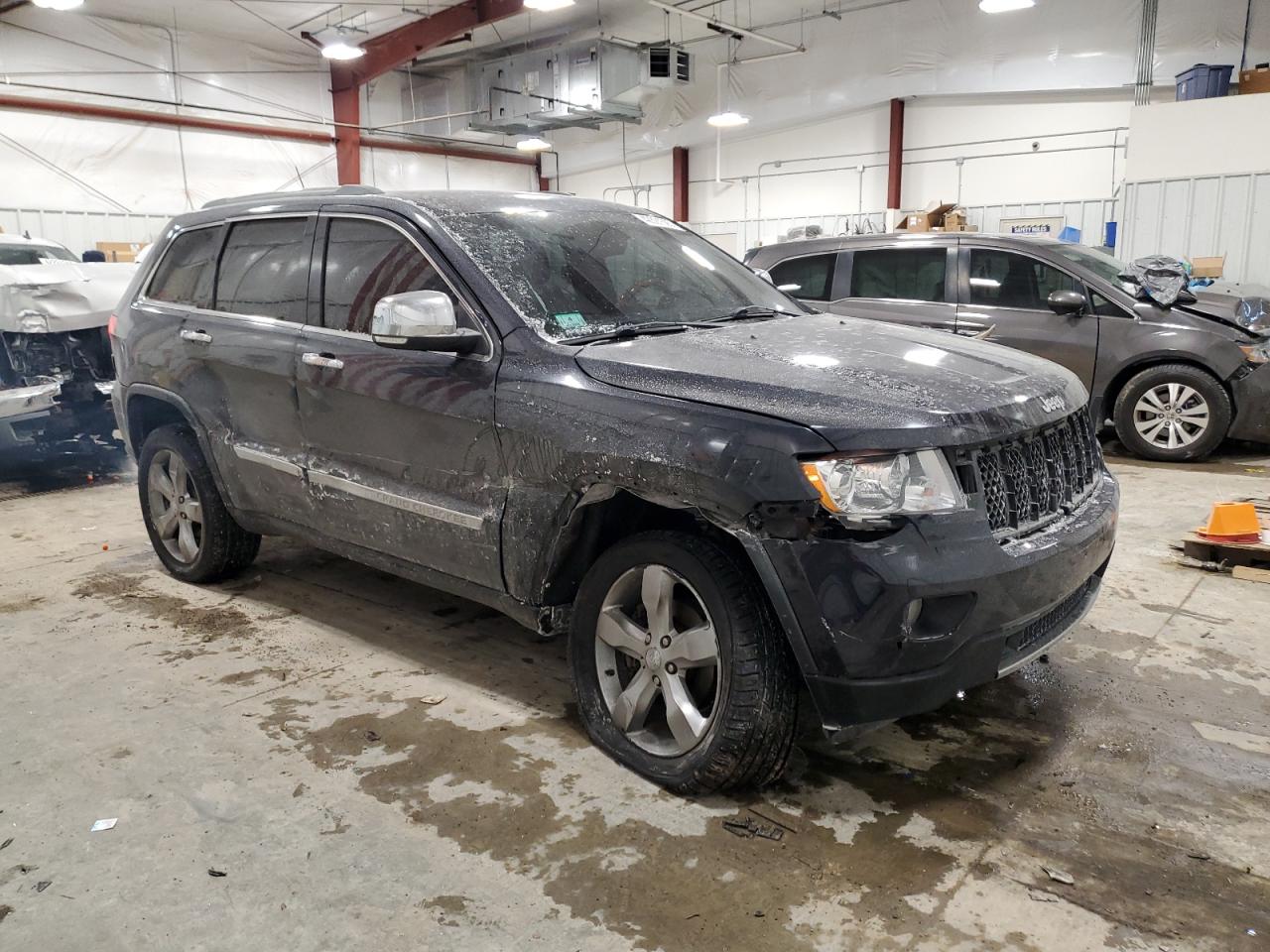 2011 Jeep Grand Cherokee - Image 4