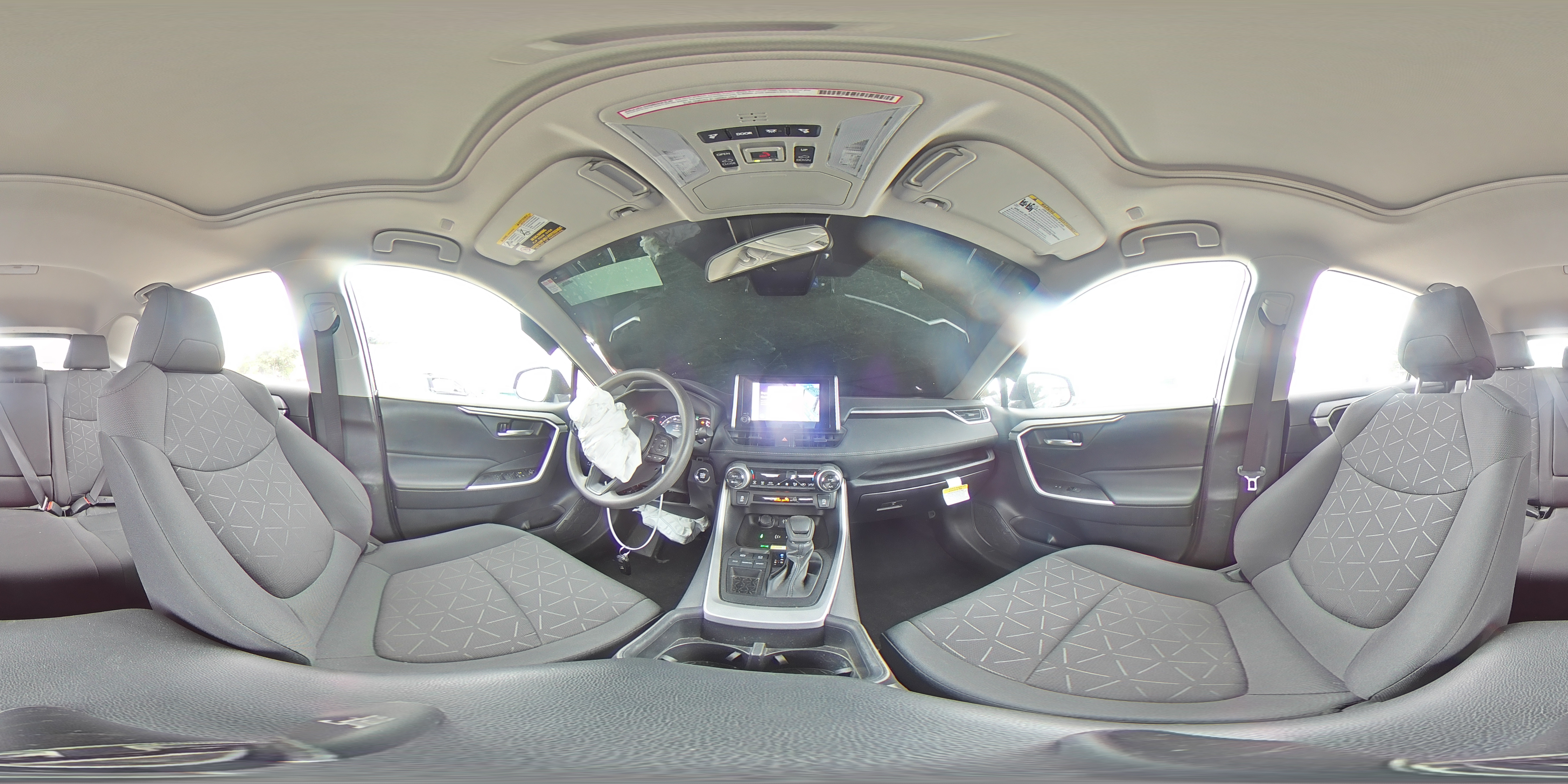 2024 Toyota RAV 4 - Image 15