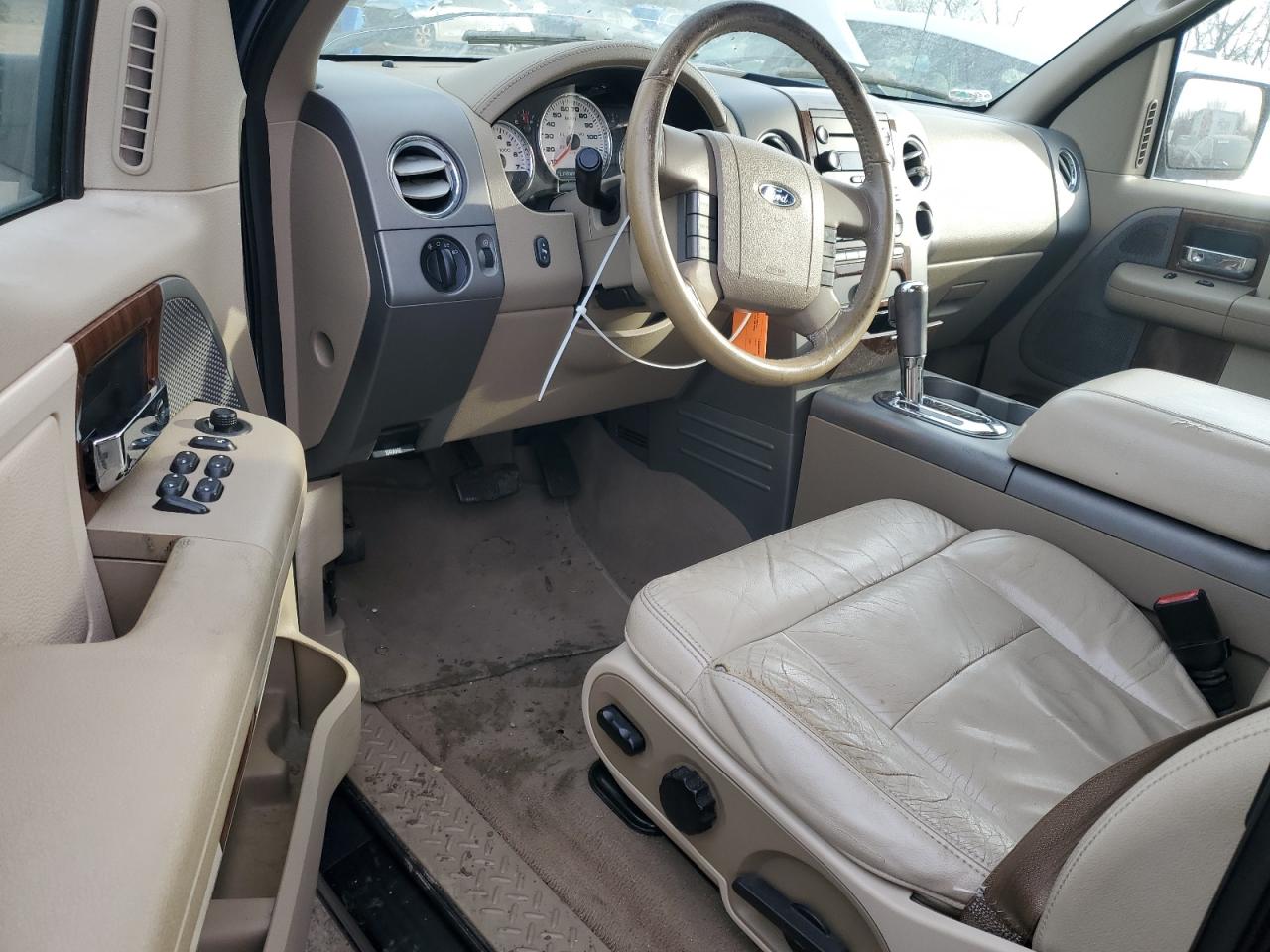 2004 Ford F-150 - Image 8
