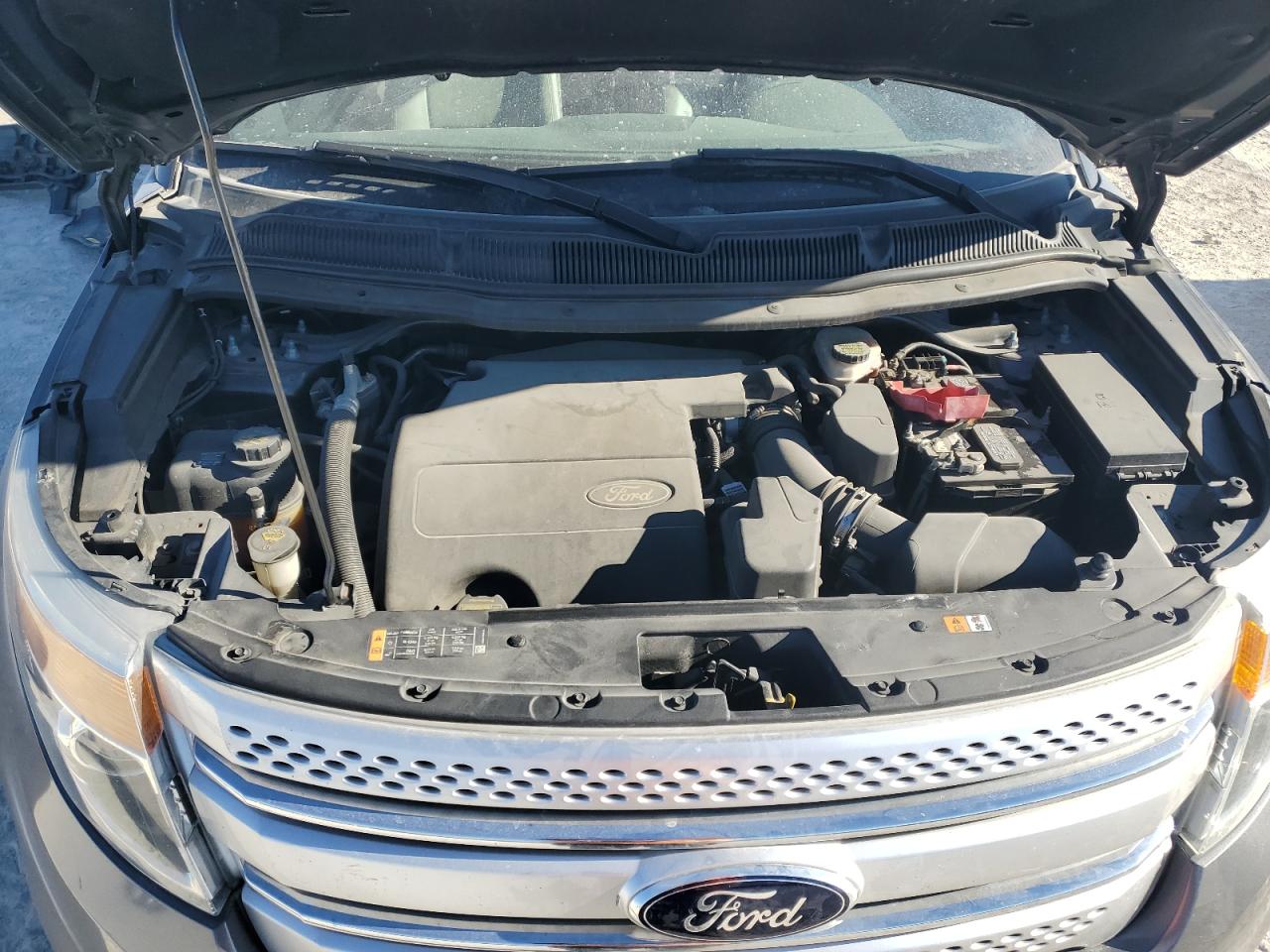 2013 Ford Explorer - Image 12