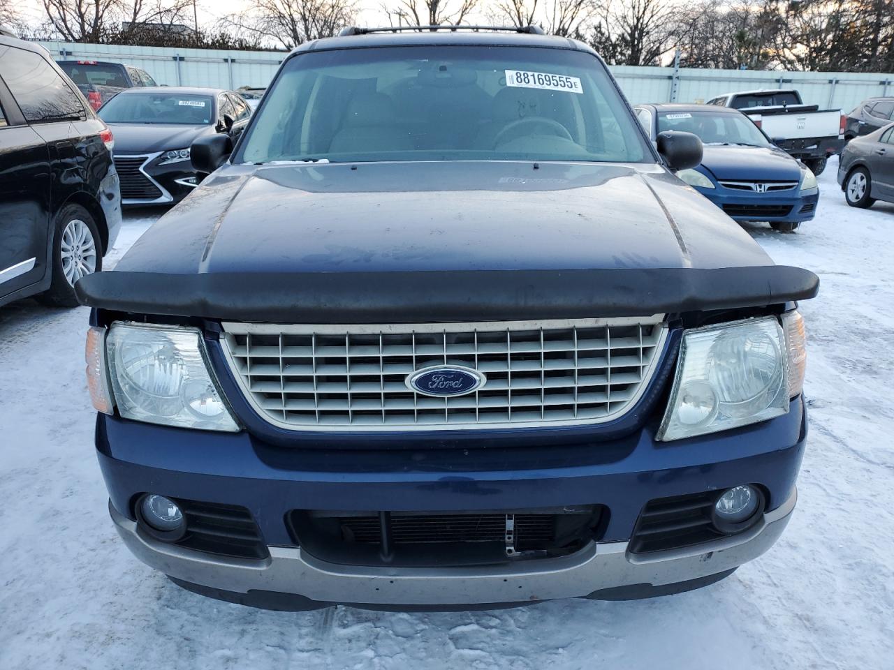 2004 Ford Explorer - Image 5