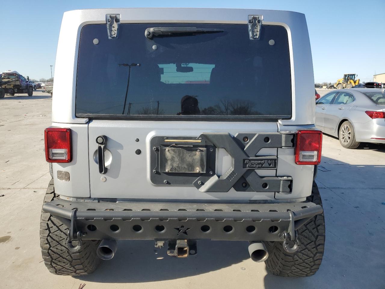 2016 Jeep Wrangler - Image 6