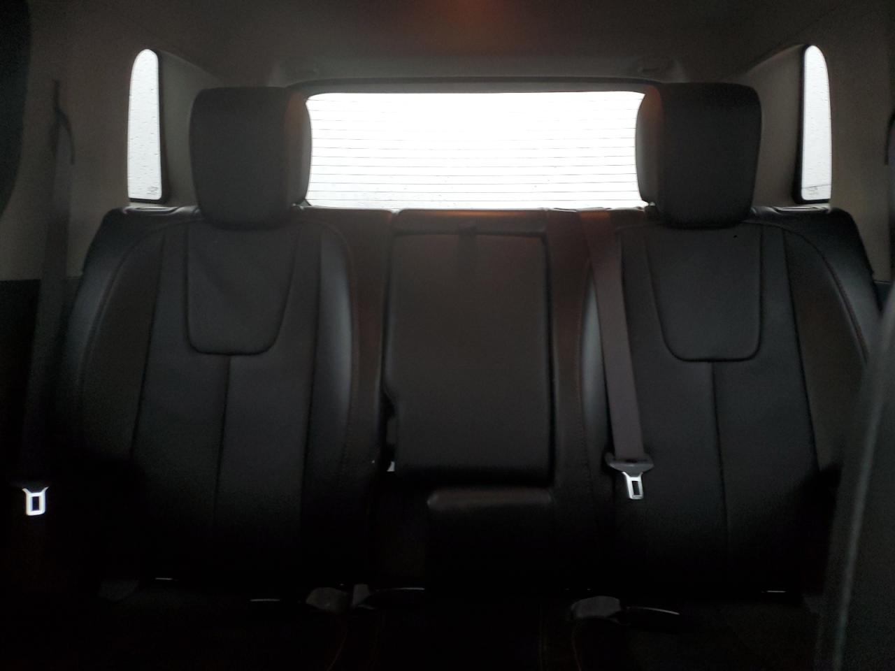 2017 GMC Terrain - Image 10