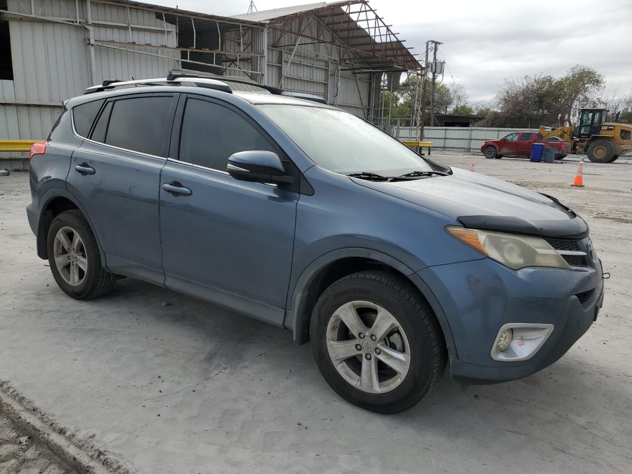 2013 Toyota RAV 4 - Image 4