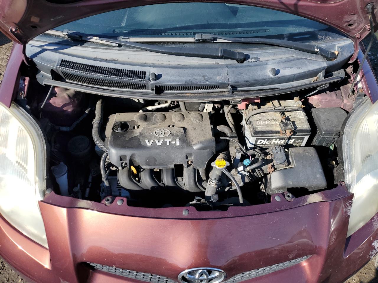 2010 Toyota Yaris - Image 11