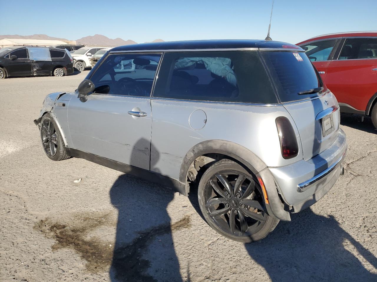 2004 MINI Cooper - Image 2
