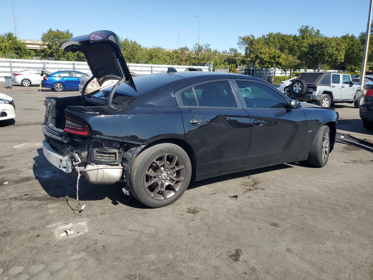 2018 Dodge Charger - Image 3