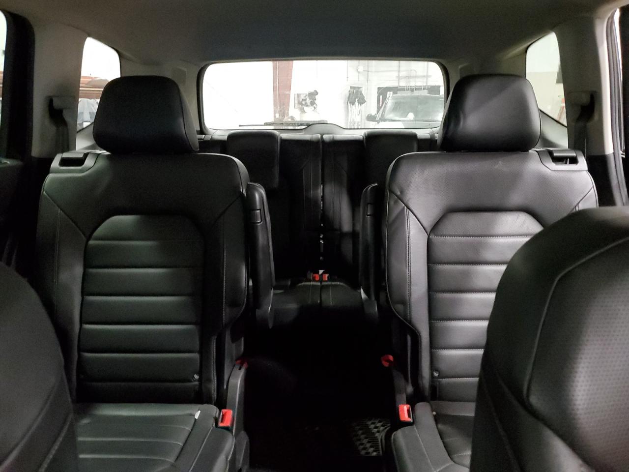 2018 Volkswagen Atlas - Image 10