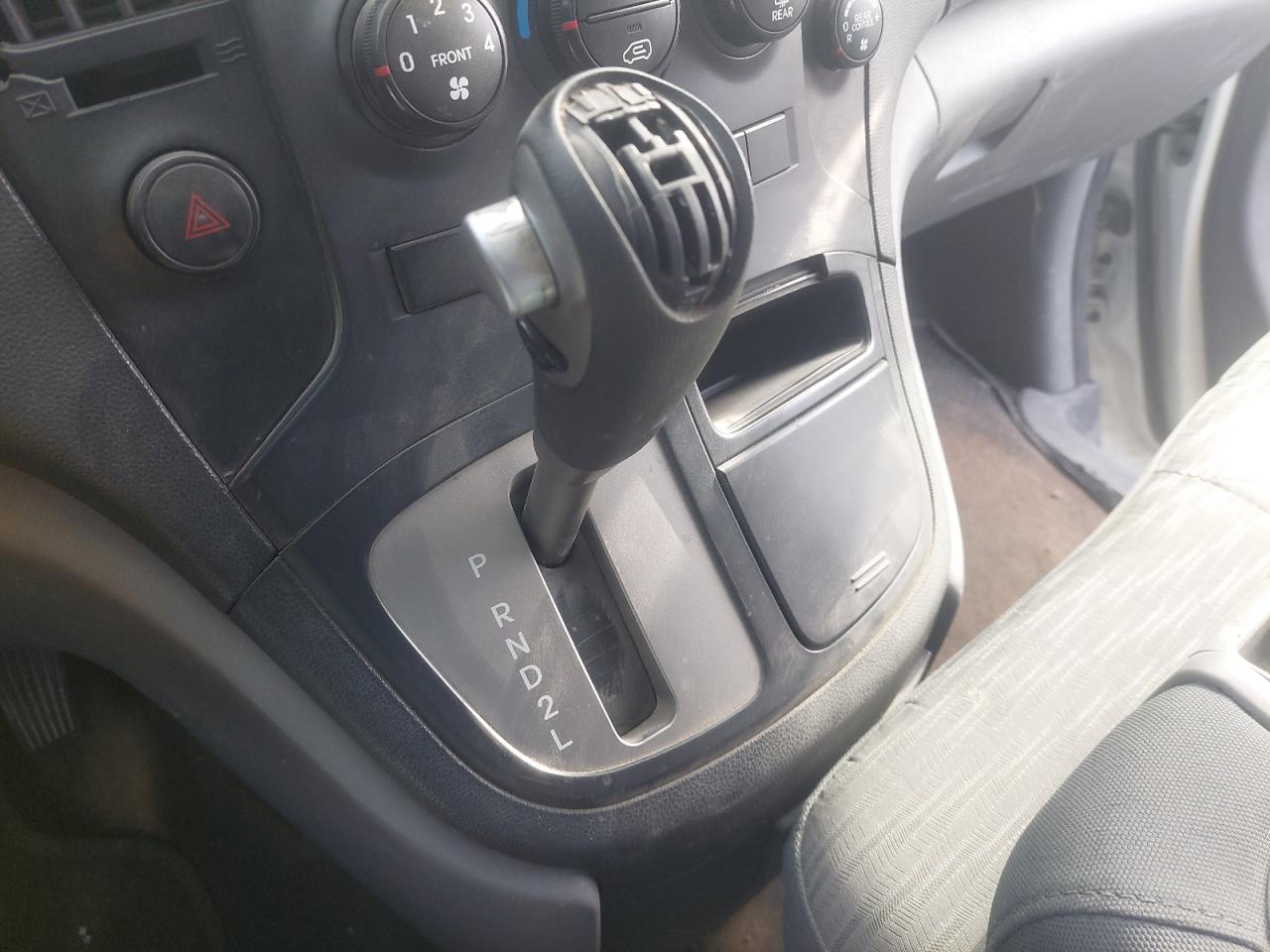 KMJWA37R3EU625046 - 2014 Hyundai H1 - #87518935