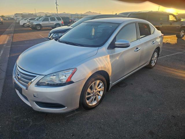 Sedans NISSAN SENTRA 2015 Srebrny