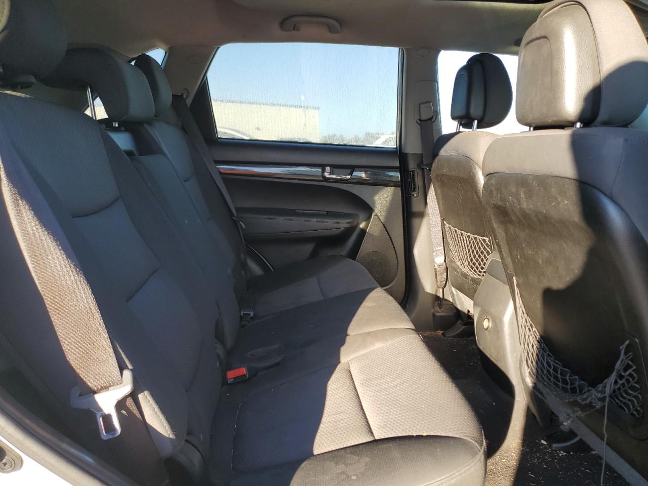 2012 Kia Sorento - Image 11
