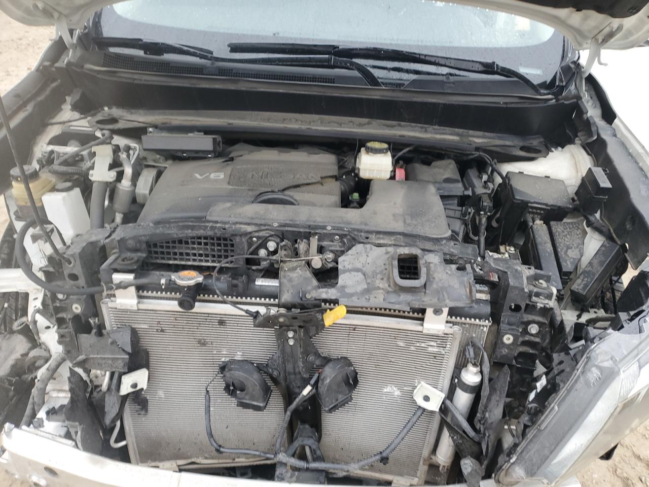2017 Nissan Pathfinder - Image 14