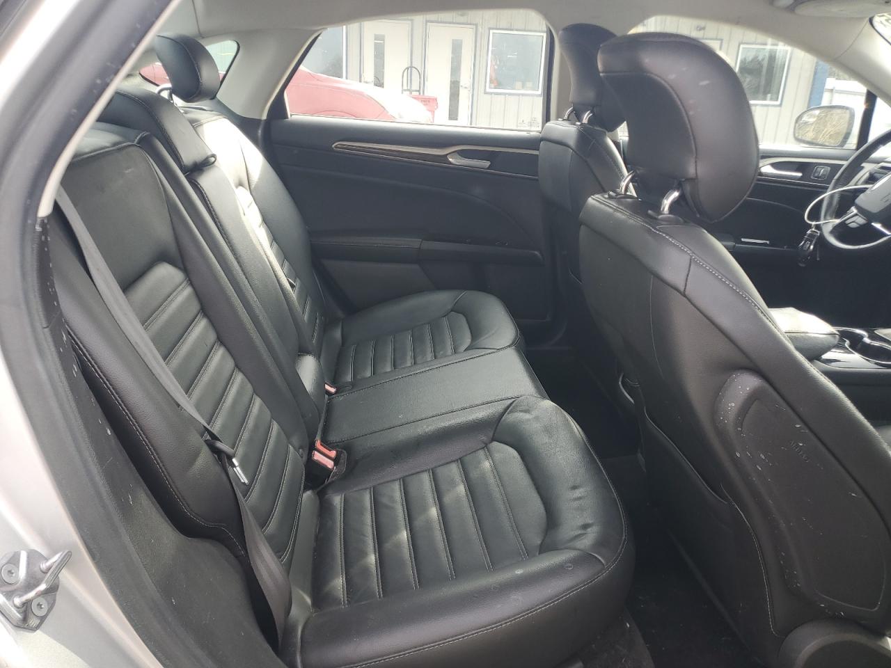 2015 Ford Fusion - Image 10