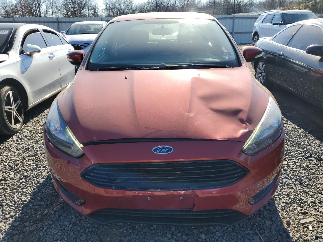 VIN 1FADP3F28JL254696 2018 FORD FOCUS no.5