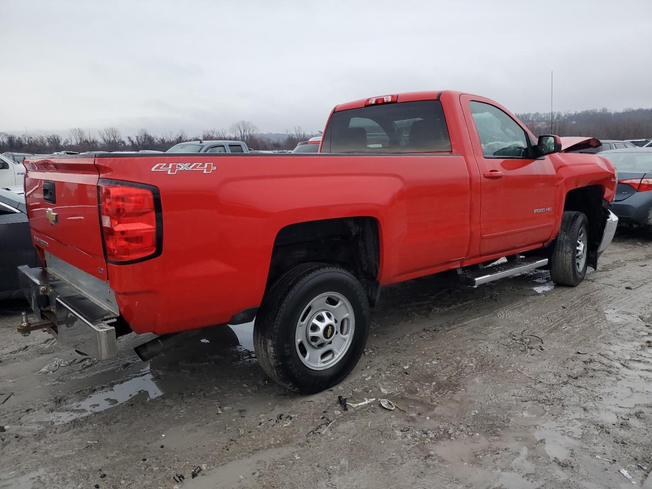2015 Chevrolet Silverado - Image 3