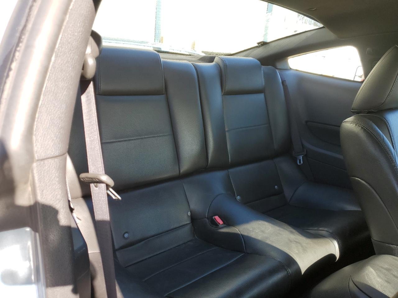 2006 Ford Mustang - Image 10