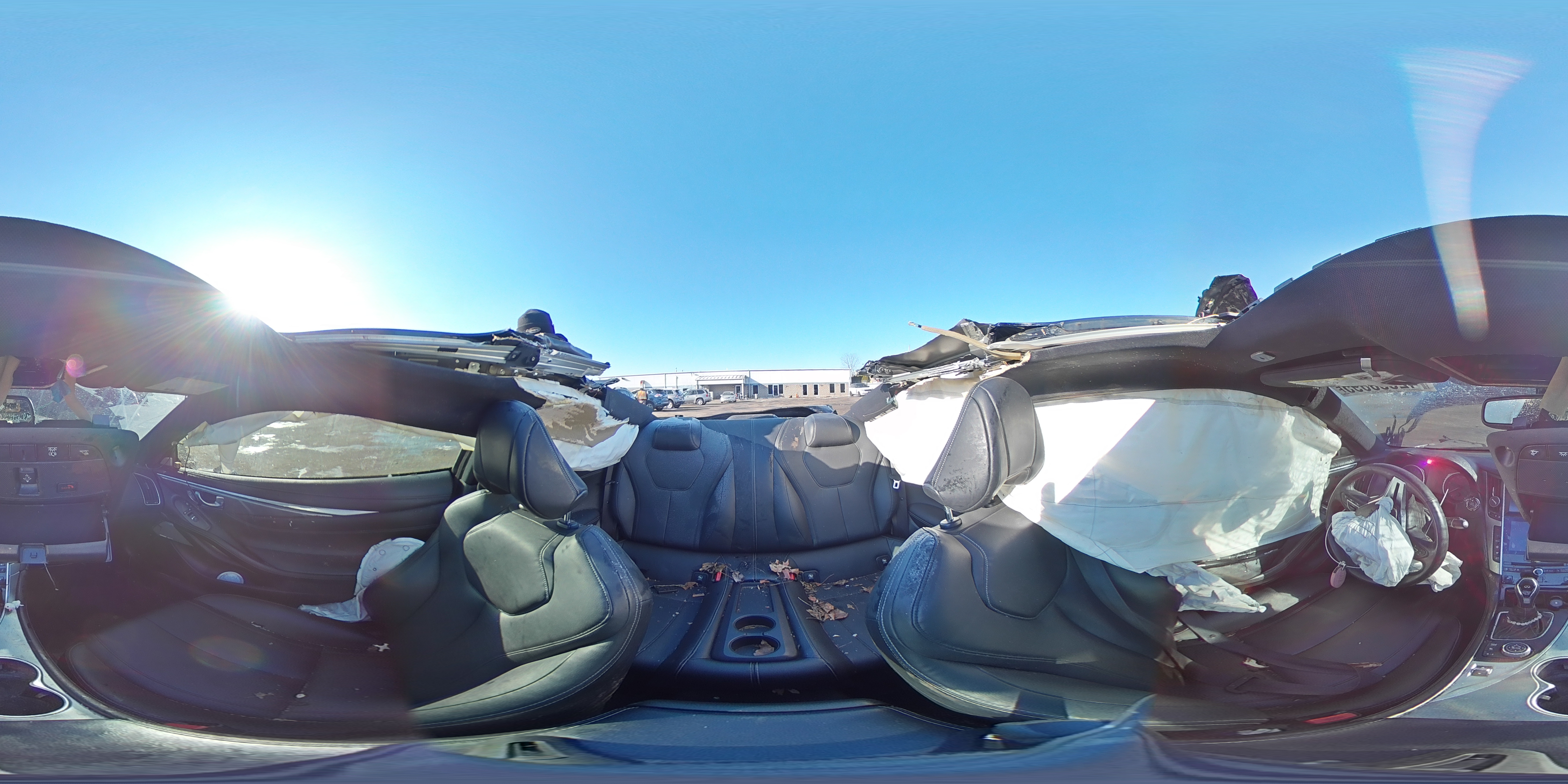 2018 Infiniti Q60 - Image 12