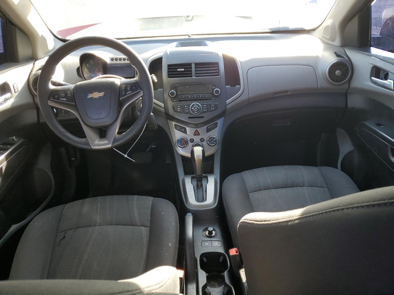 2014 Chevrolet Sonic - Image 8