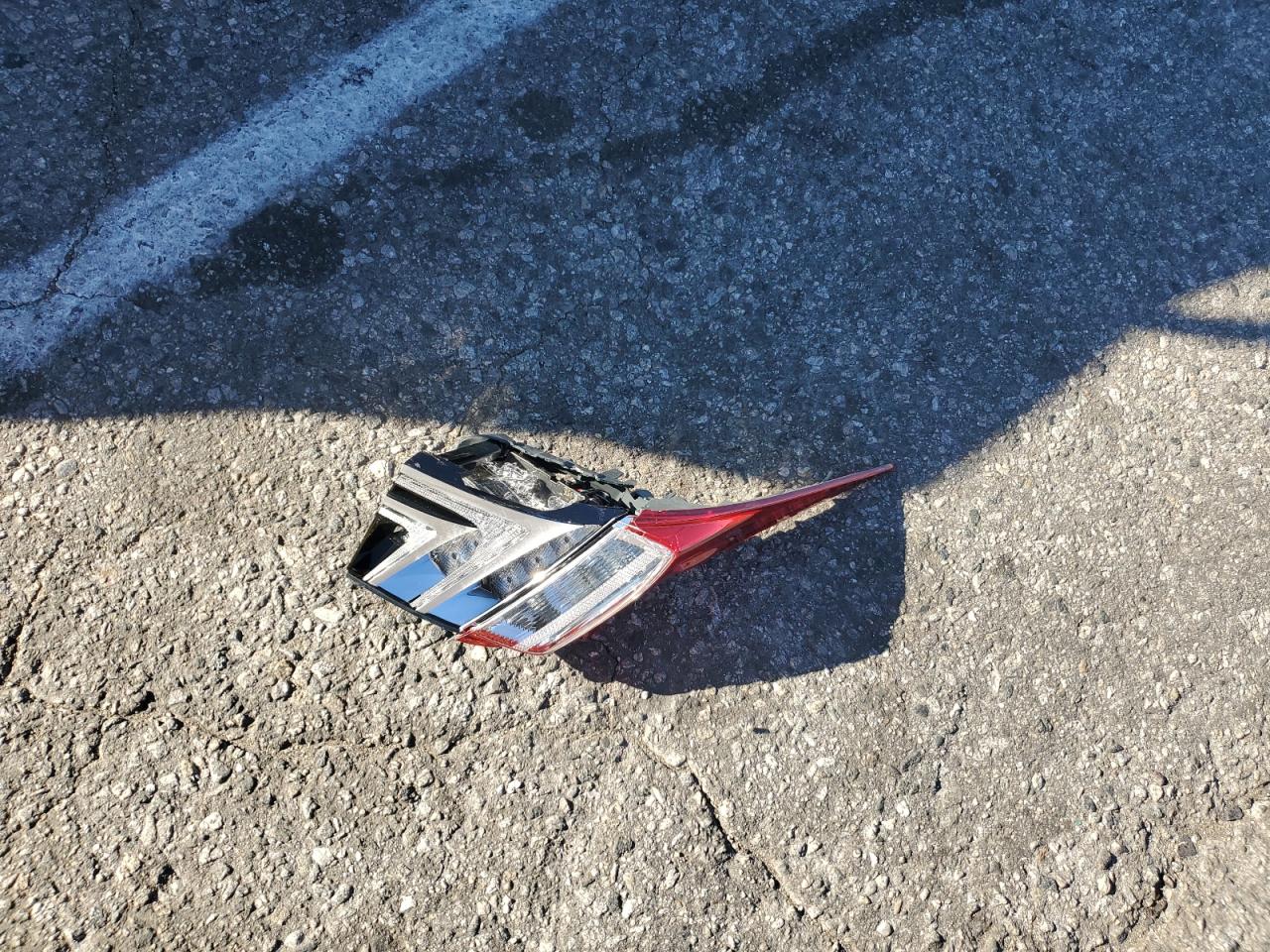 2014 Lexus IS - Image 14