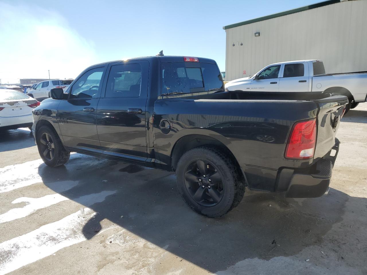 2019 RAM 1500 - Image 2