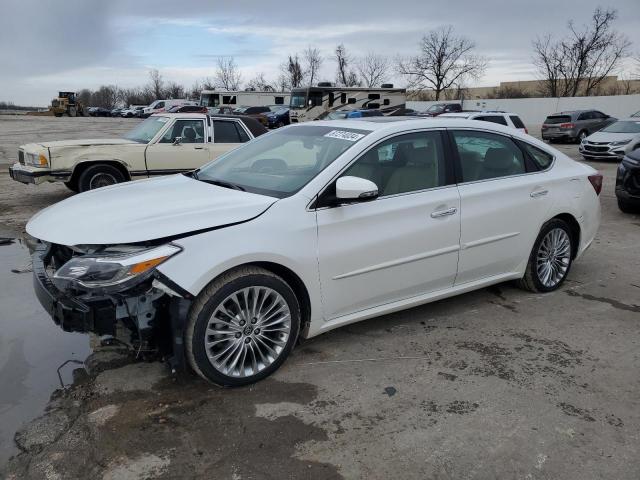 Sedans TOYOTA AVALON 2016 Biały