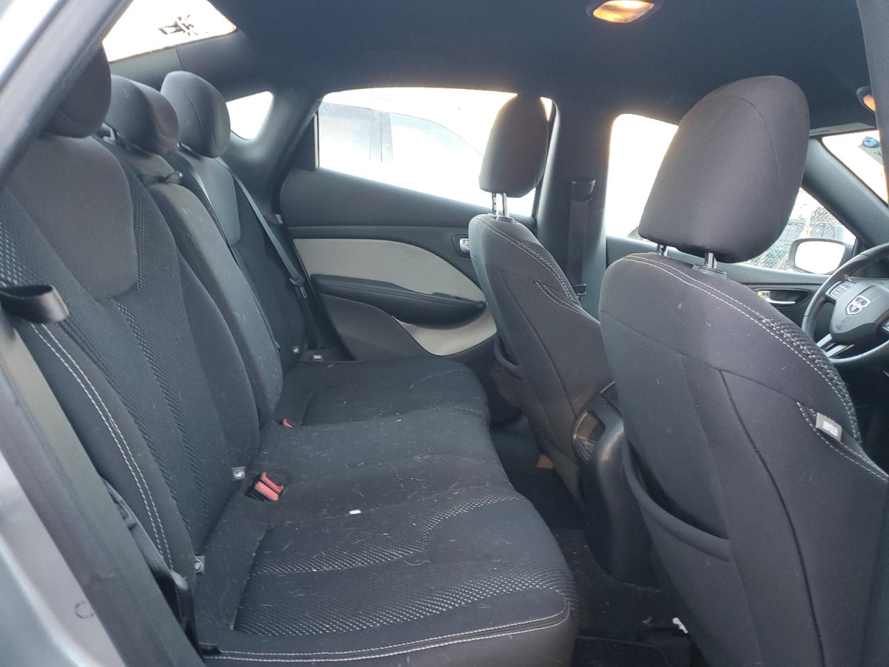 2014 Dodge Dart - Image 10