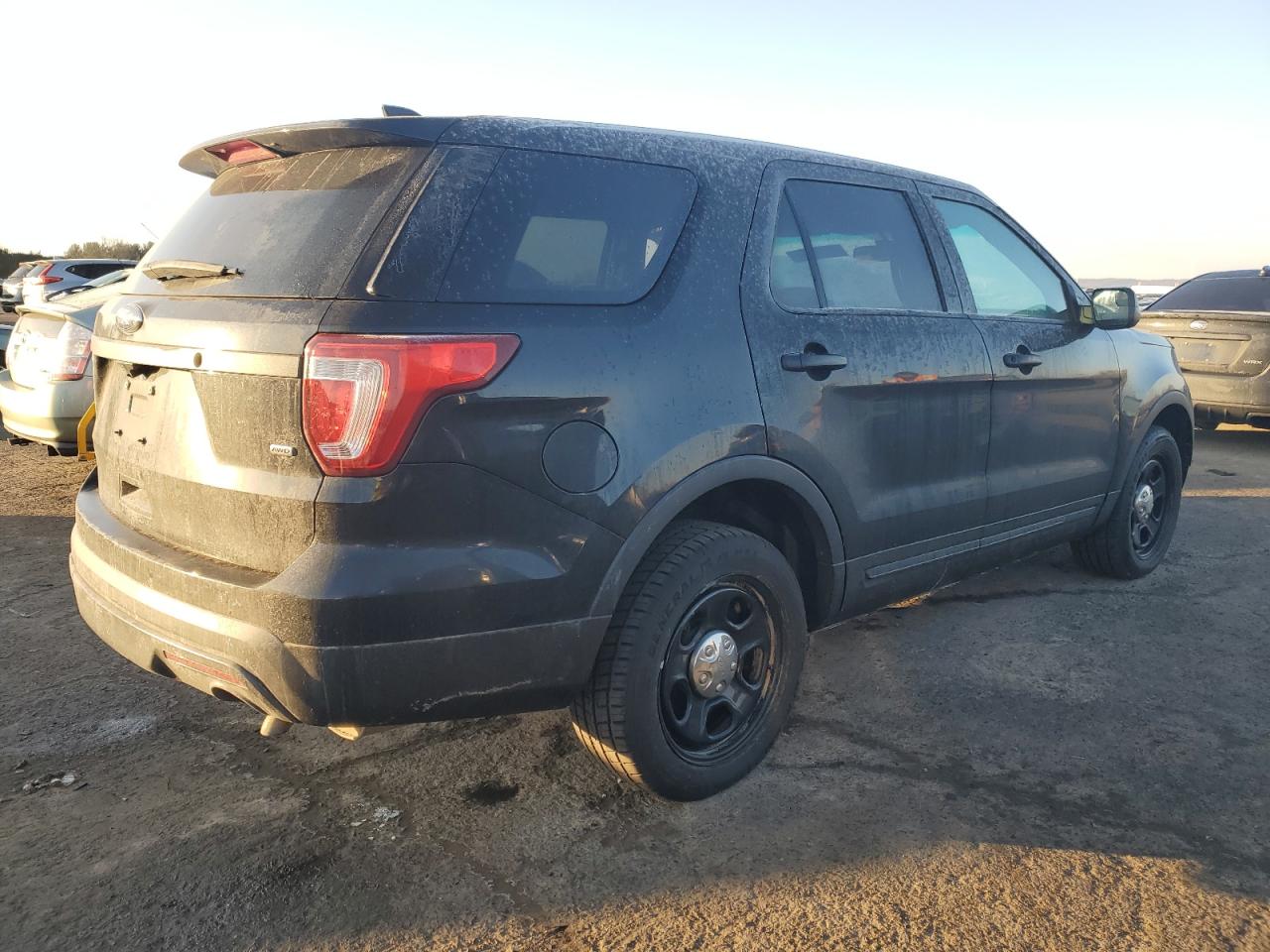 2016 Ford Explorer - Image 3