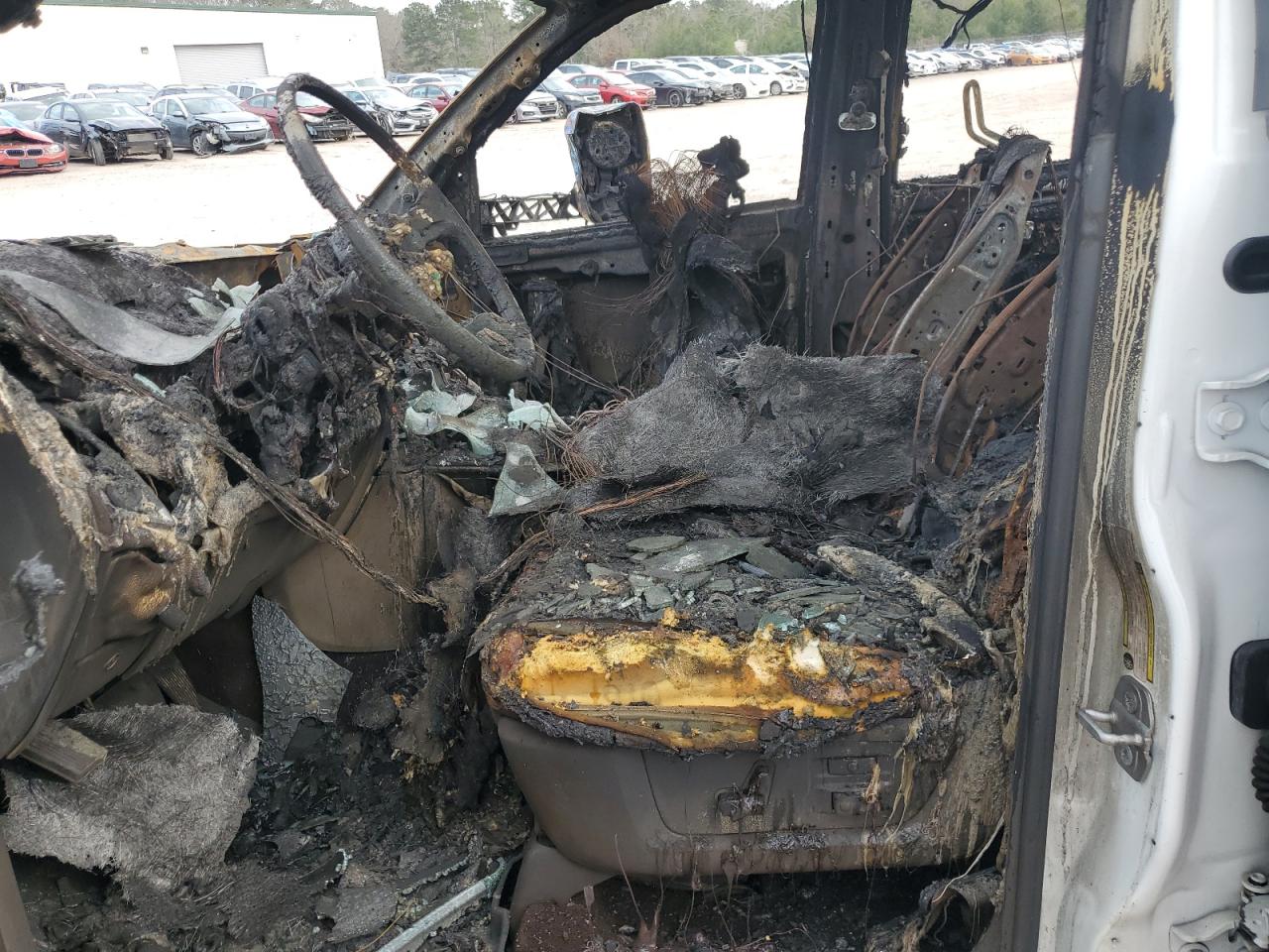 2018 RAM 3500 - Image 7
