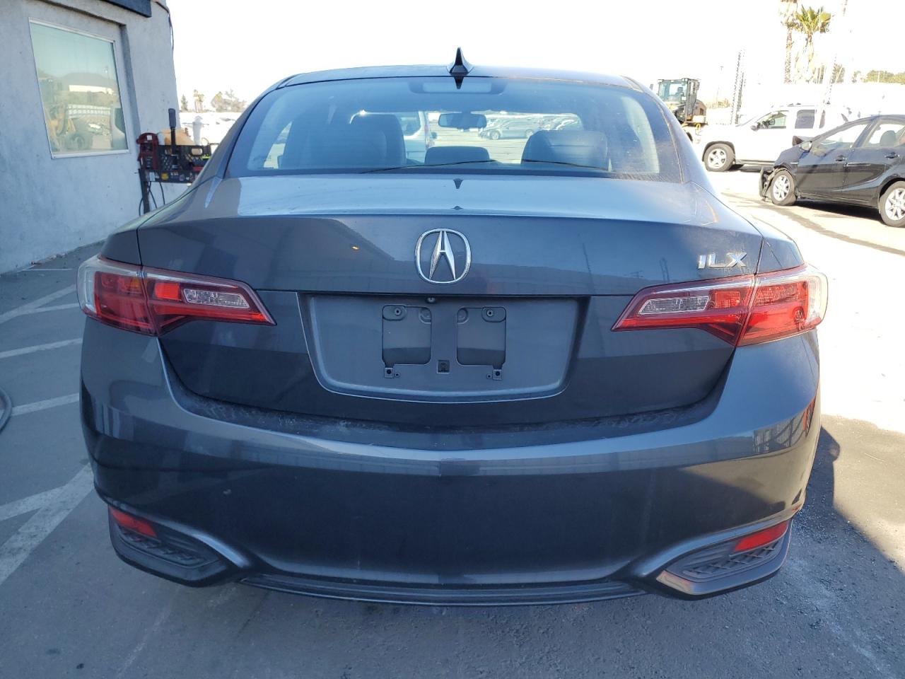 VIN 19UDE2F71GA012084 2016 ACURA ILX no.6