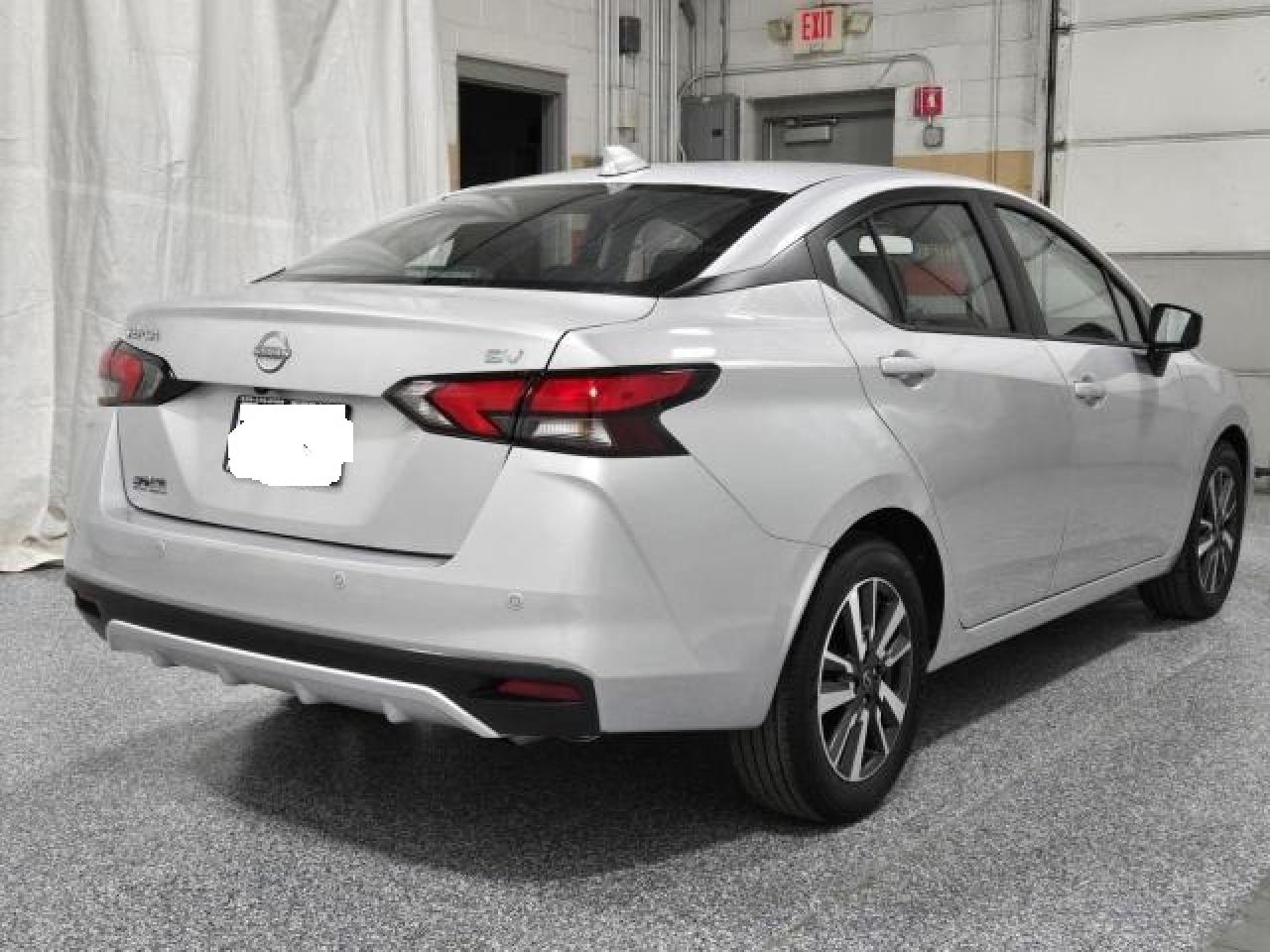 2024 Nissan Versa - Image 4