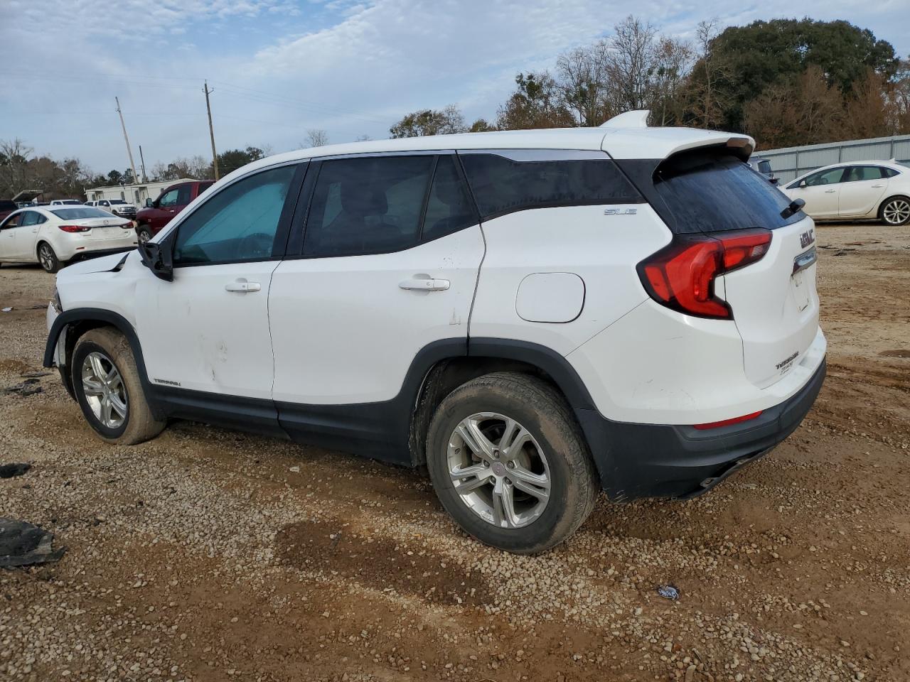 2018 GMC Terrain - Image 2