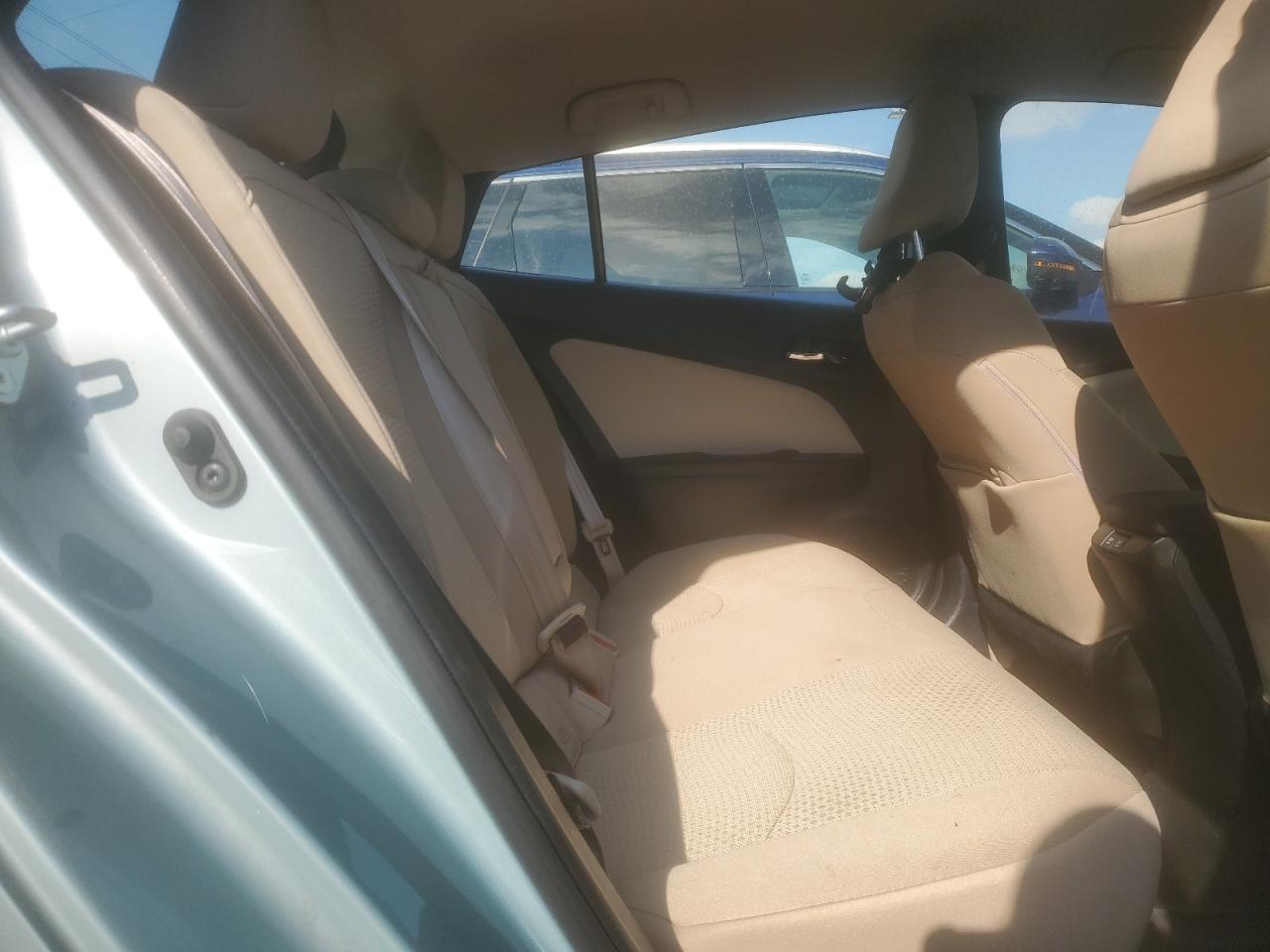 2019 Toyota Prius - Image 10