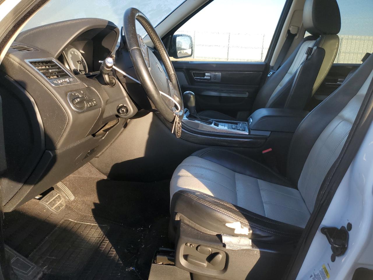 2013 Land Rover Range Rover Sport Sc VIN: SALSH2E40DA780759 Lot: 87851375