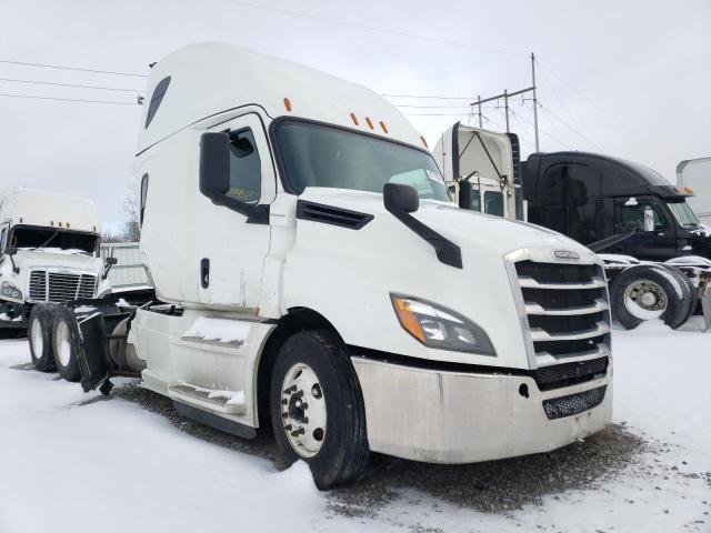 2020 Freightliner Cascadia 126 