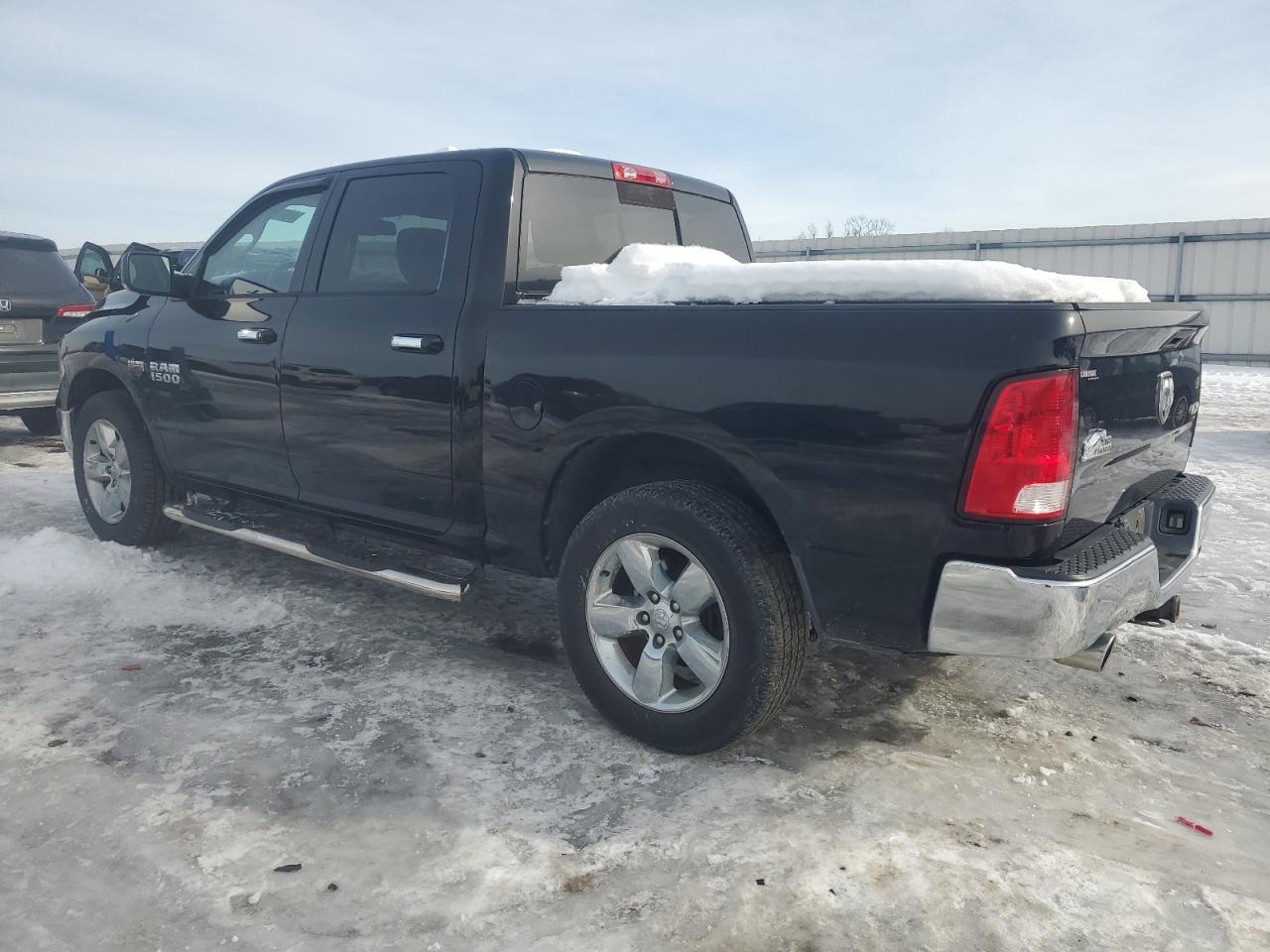 VIN 3C6RR7LT0FG598422 2015 RAM 1500 no.2