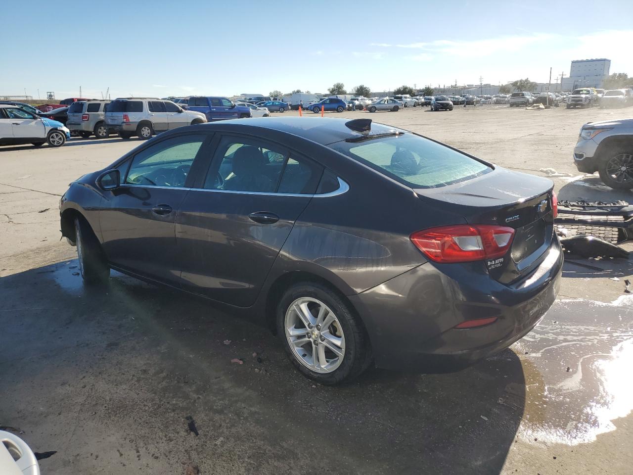 2017 Chevrolet Cruze - Image 2