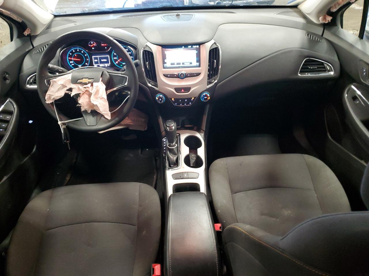 2017 Chevrolet Cruze - Image 8