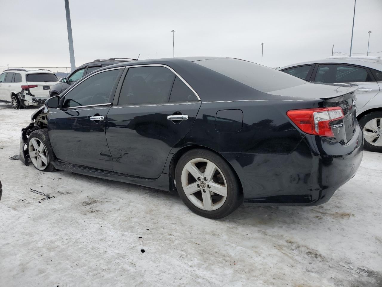 2012 Toyota Camry - Image 2