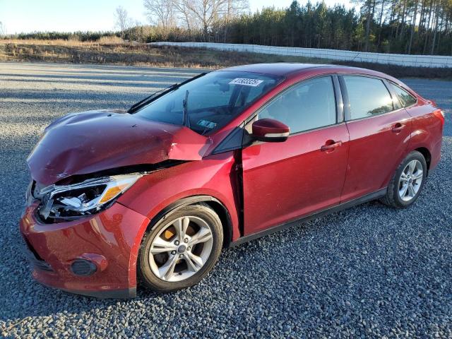  FORD FOCUS 2014 Красный