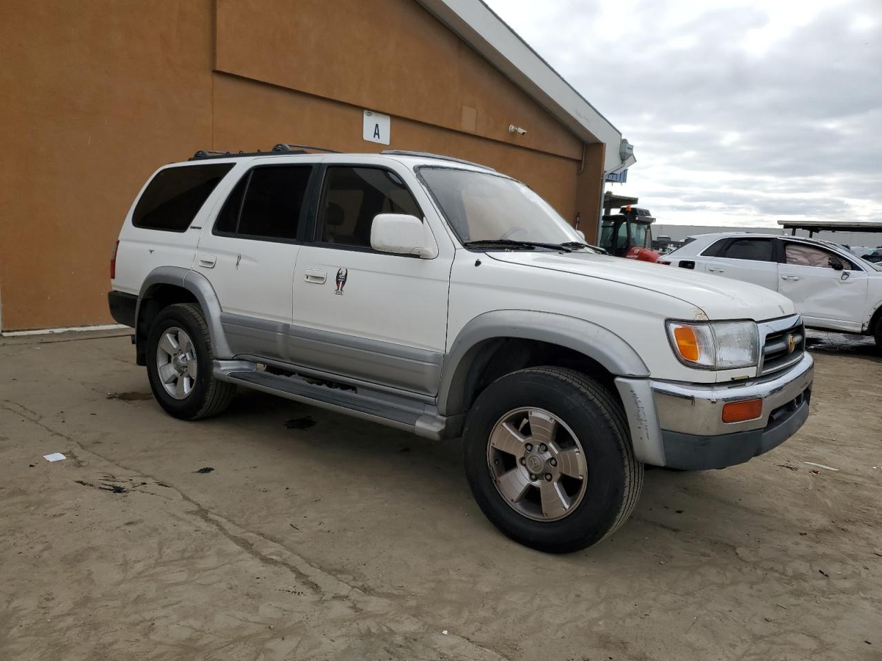 1997 Toyota 4Runner - Image 4