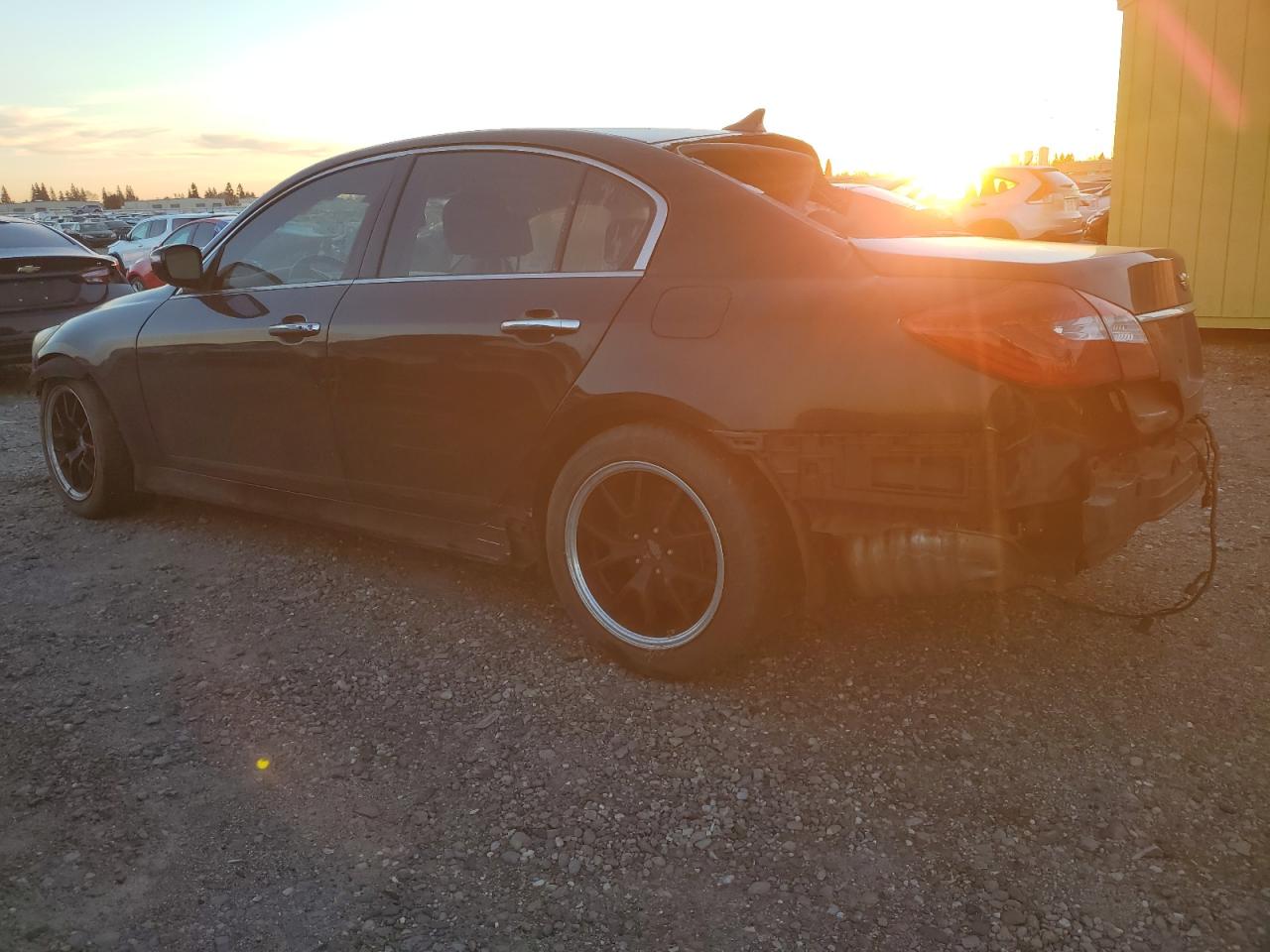 2012 Hyundai Genesis - Image 2