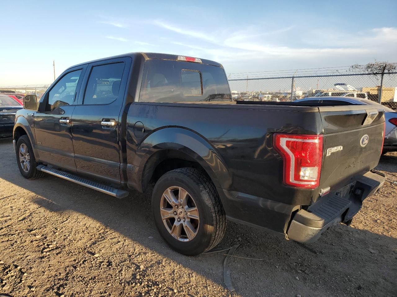 VIN 1FTEW1CP1GKF45108 2016 FORD F-150 no.2