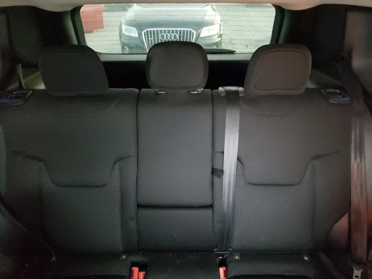 2019 Jeep Renegade - Image 10