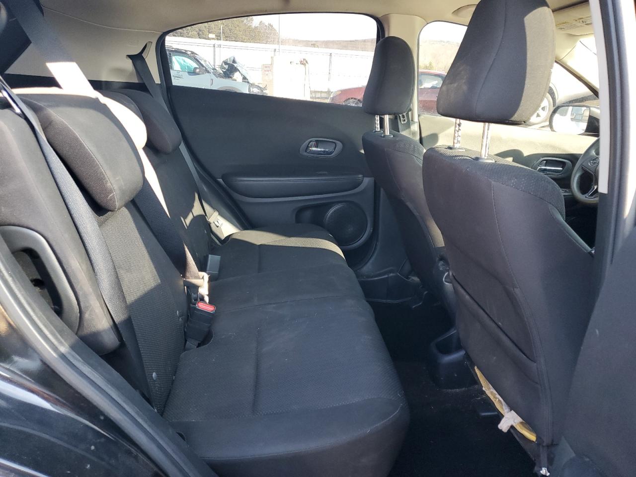 2016 Honda HR-V - Image 11